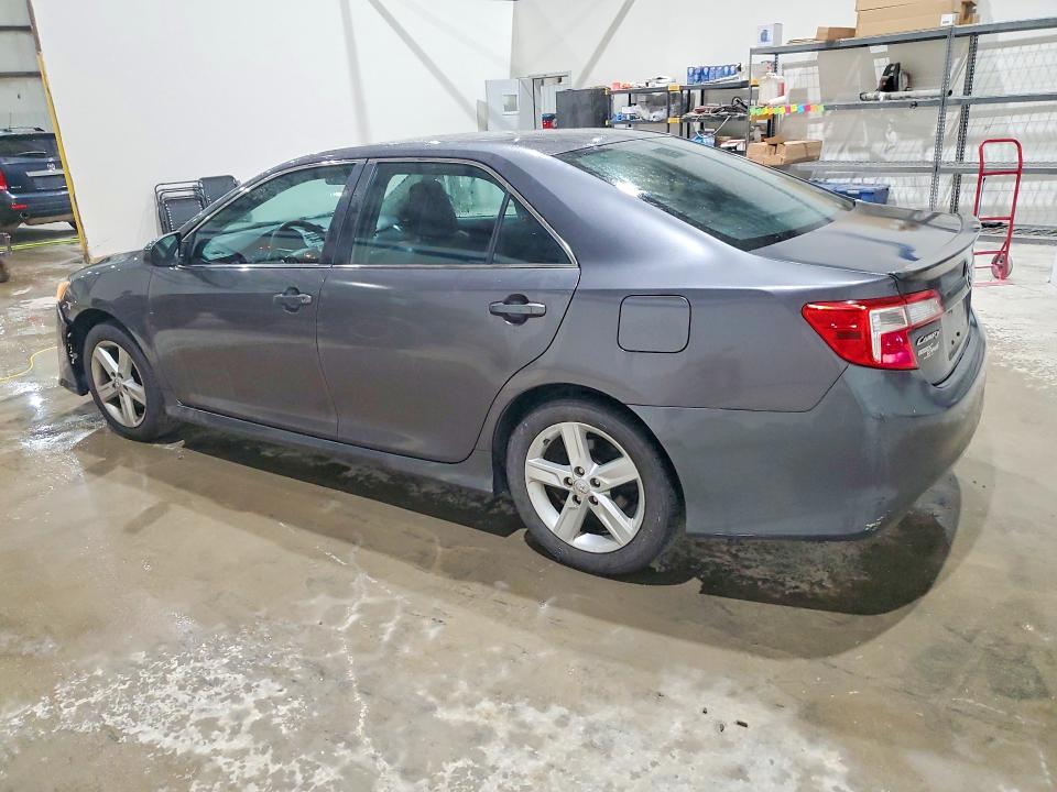 Photo 2 from auction – 2014 TOYOTA CAMRY with VIN 4T1BF1FK8EU338893