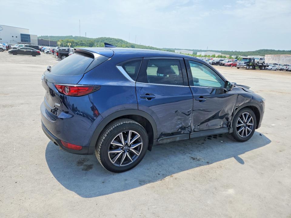 Photo 3 from auction – 2018 MAZDA CX-5 with VIN JM3KFADMXJ1440479