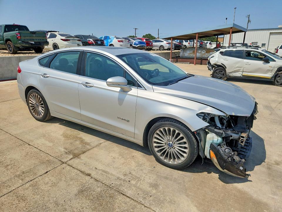 Photo 4 from auction – 2013 FORD FUSION with VIN 3FA6P0RU9DR368992