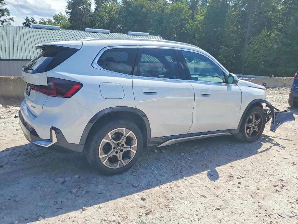 Photo 3 from auction – 2023 BMW X1 with VIN WBX73EF08P5W98500