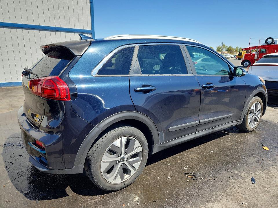 Photo 3 from auction – 2020 KIA NIRO with VIN KNDCE3LG4L5056068
