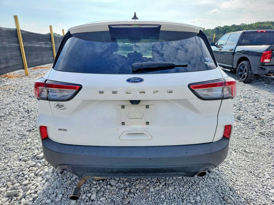 Photo 6 from auction – 2021 FORD ESCAPE with VIN 1FMCU0G65MUA99176