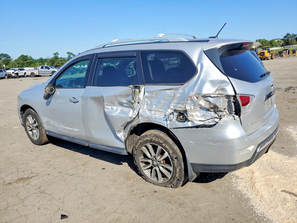 Photo 2 from auction – 2013 NISSAN PATHFINDER with VIN 5N1AR2MM6DC653211