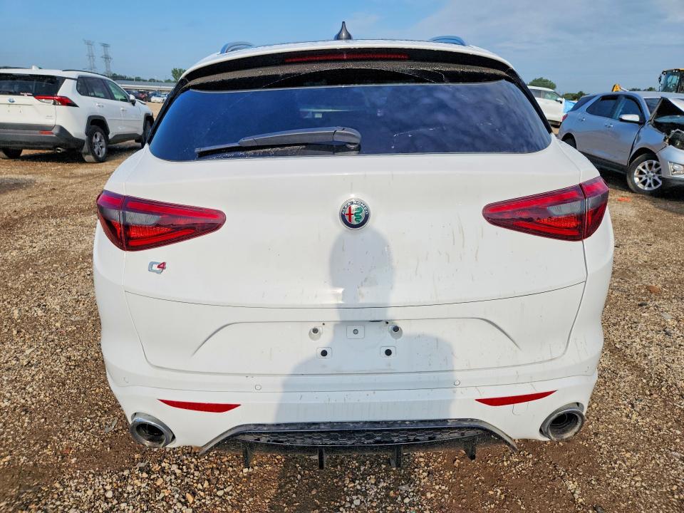 Снимка 6 от търг – 2021 ALFA ROMEO STELVIO с VIN ZASPAKBN8M7D02379