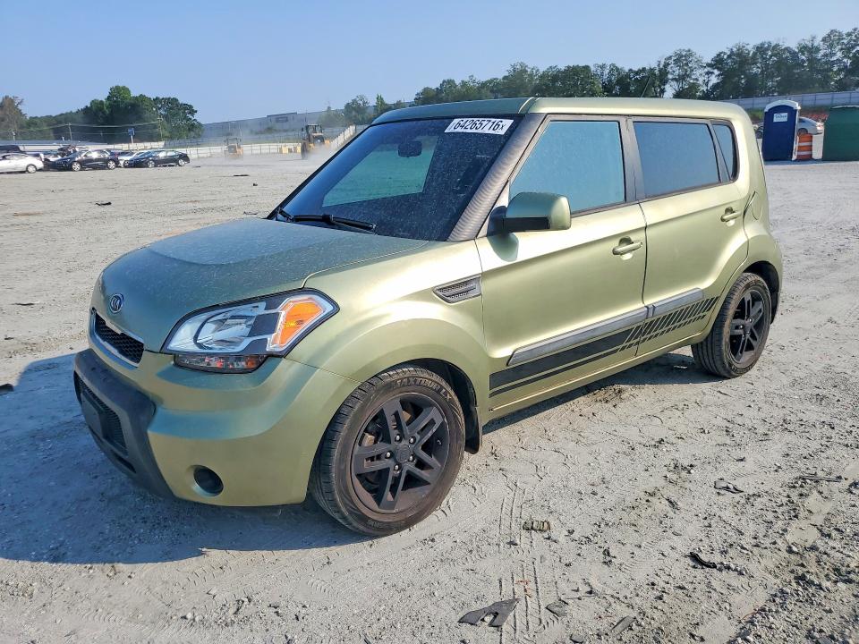 KIA SOUL 2011 with VIN KNDJT2A22B7260076 - Photo from auction