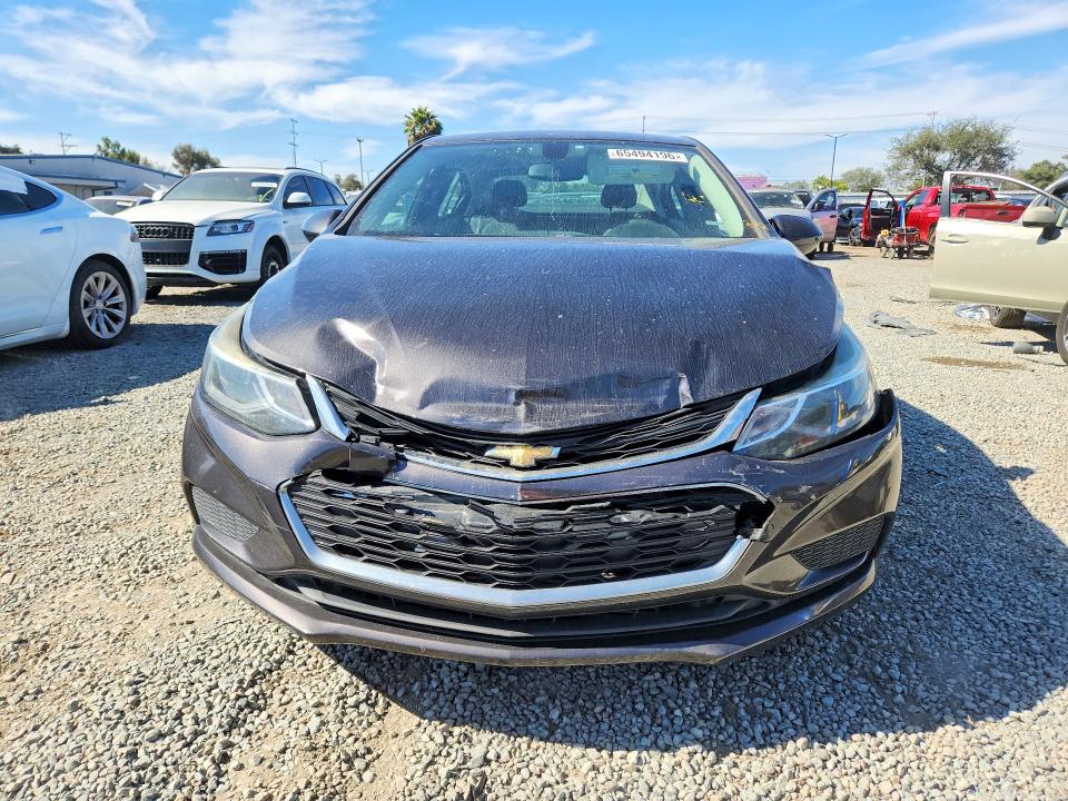 Photo 5 from auction – 2017 CHEVROLET CRUZE with VIN 1G1BE5SM4H7209972