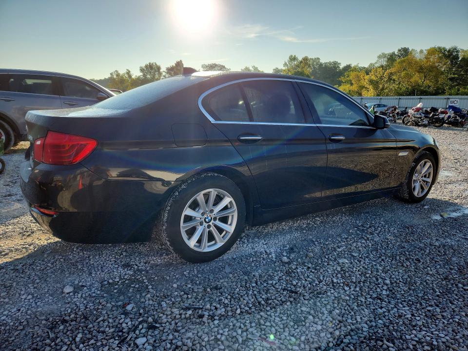 Photo 3 from auction – 2015 BMW 528 with VIN WBA5A7C56FG142594