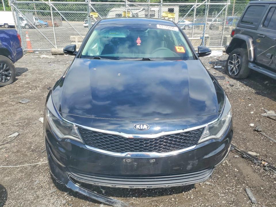 Photo 5 from auction – 2016 KIA OPTIMA with VIN 5XXGT4L34GG102719
