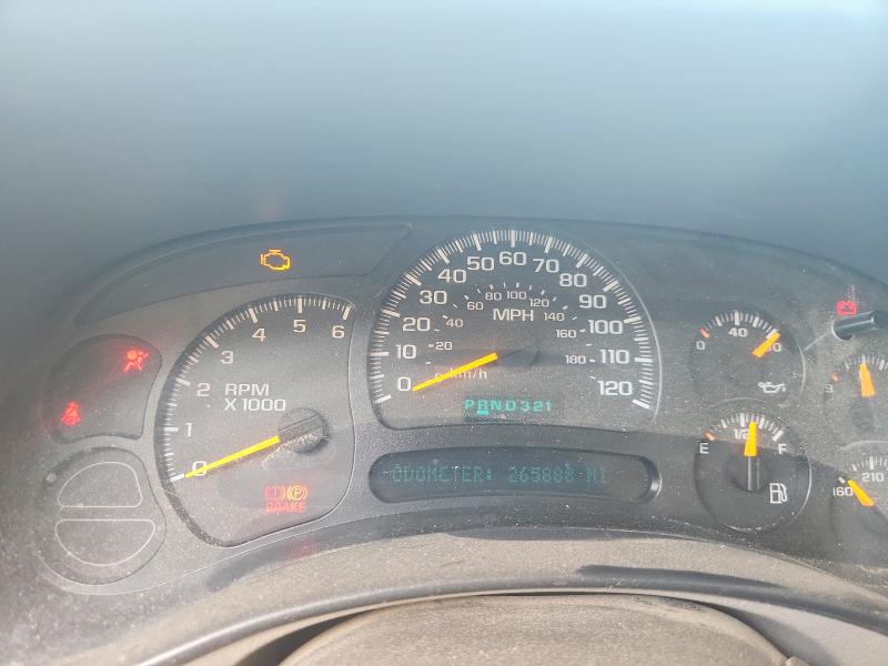 Photo 9 from auction – 2004 CHEVROLET SILVERADO with VIN 1GCEK19T54E363938