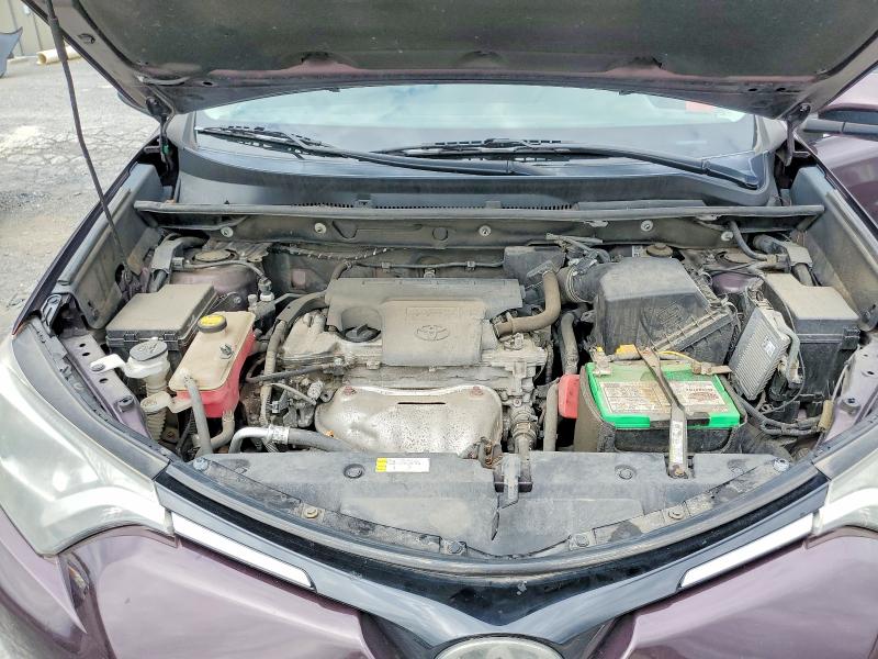 Photo 12 from auction – 2018 TOYOTA RAV4 with VIN 2T3RFREV9JW719954