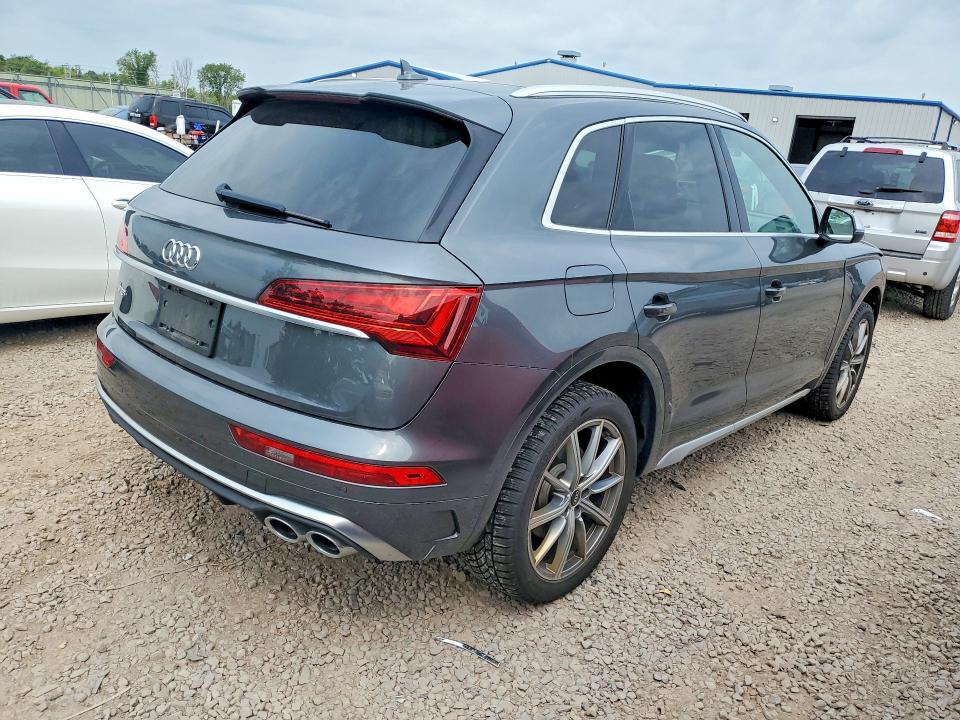 Photo 3 from auction – 2021 AUDI SQ5 with VIN WA1A4AFY6M2011889