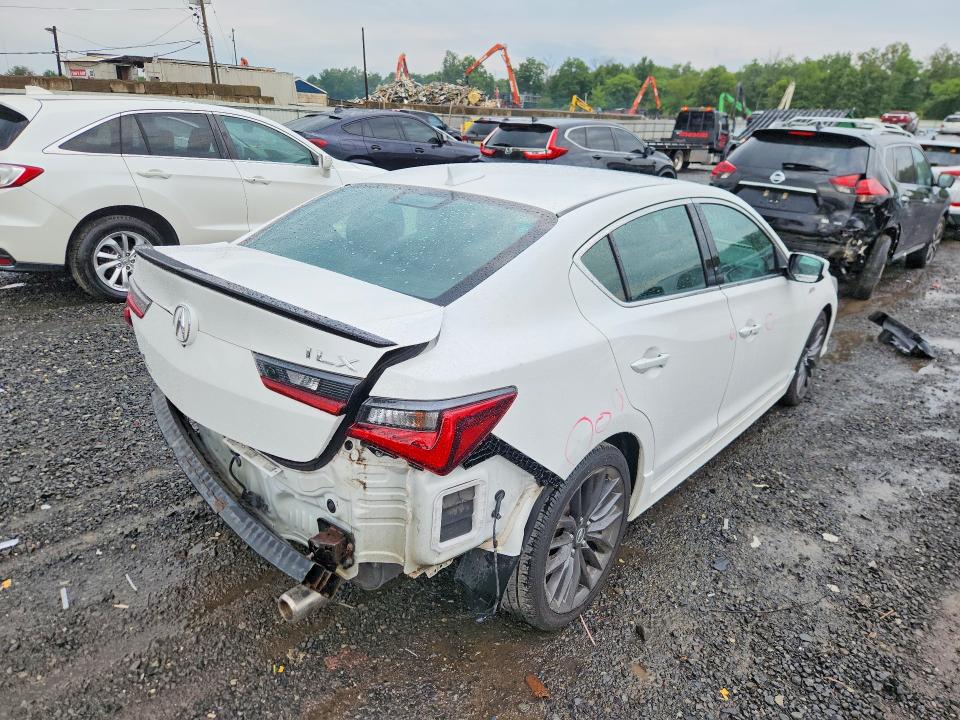 Photo 3 from auction – 2020 ACURA ILX with VIN 19UDE2F85LA004668