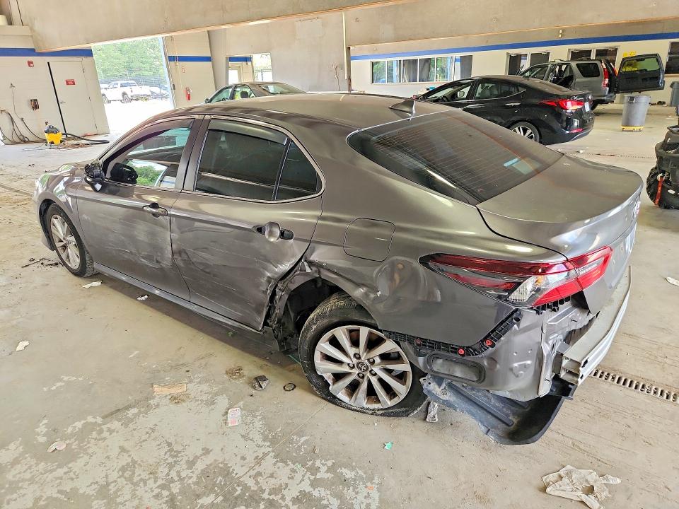 Photo 2 from auction – 2023 TOYOTA CAMRY with VIN 4T1C11AK8PU090626