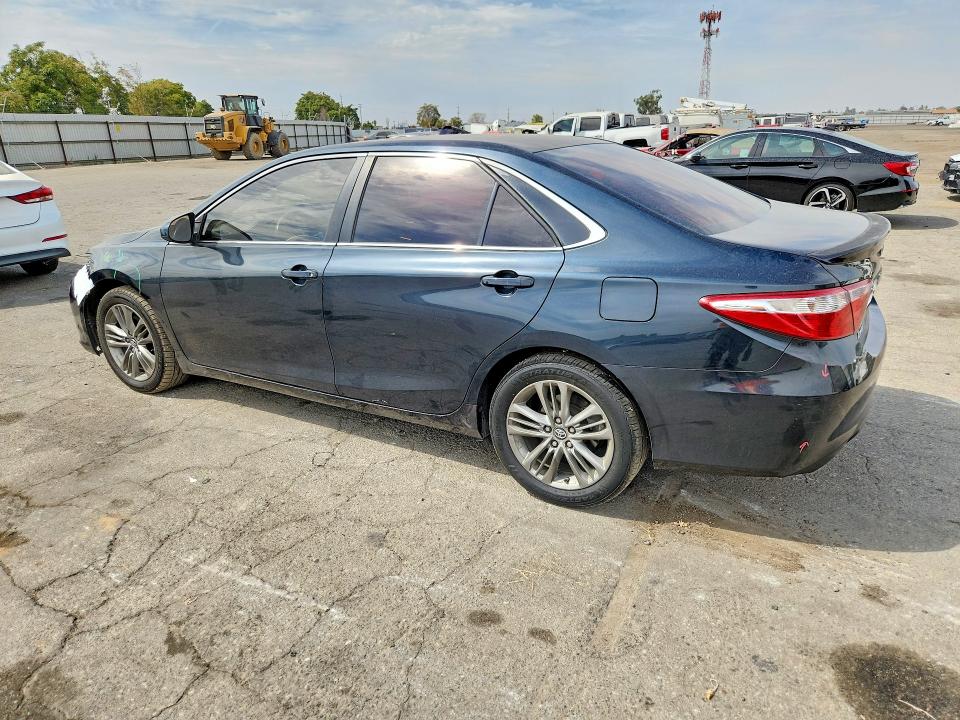 Photo 2 from auction – 2015 TOYOTA CAMRY with VIN 4T1BF1FK3FU086438