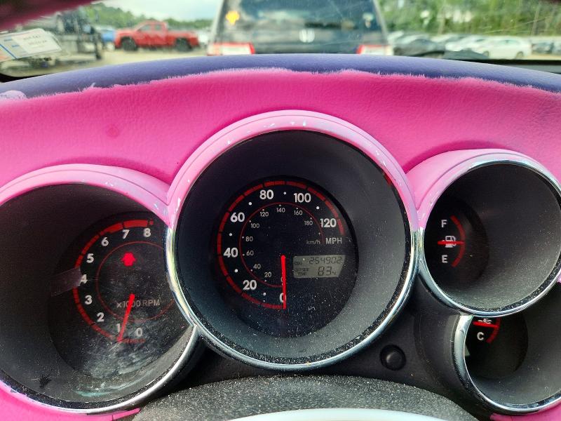 Photo 9 from auction – 2007 TOYOTA MATRIX with VIN 2T1KR32E27C664857