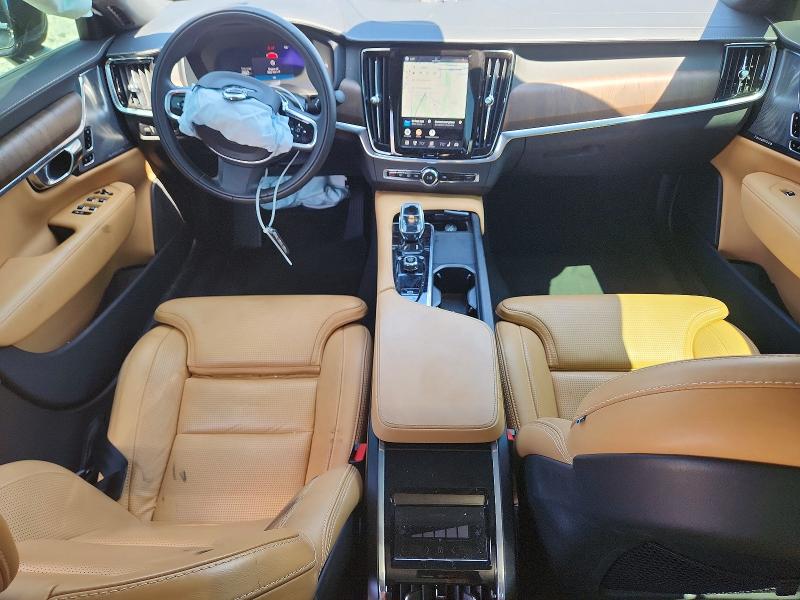 Photo 8 from auction – 2022 VOLVO S90 with VIN LVY062ML1NP256640