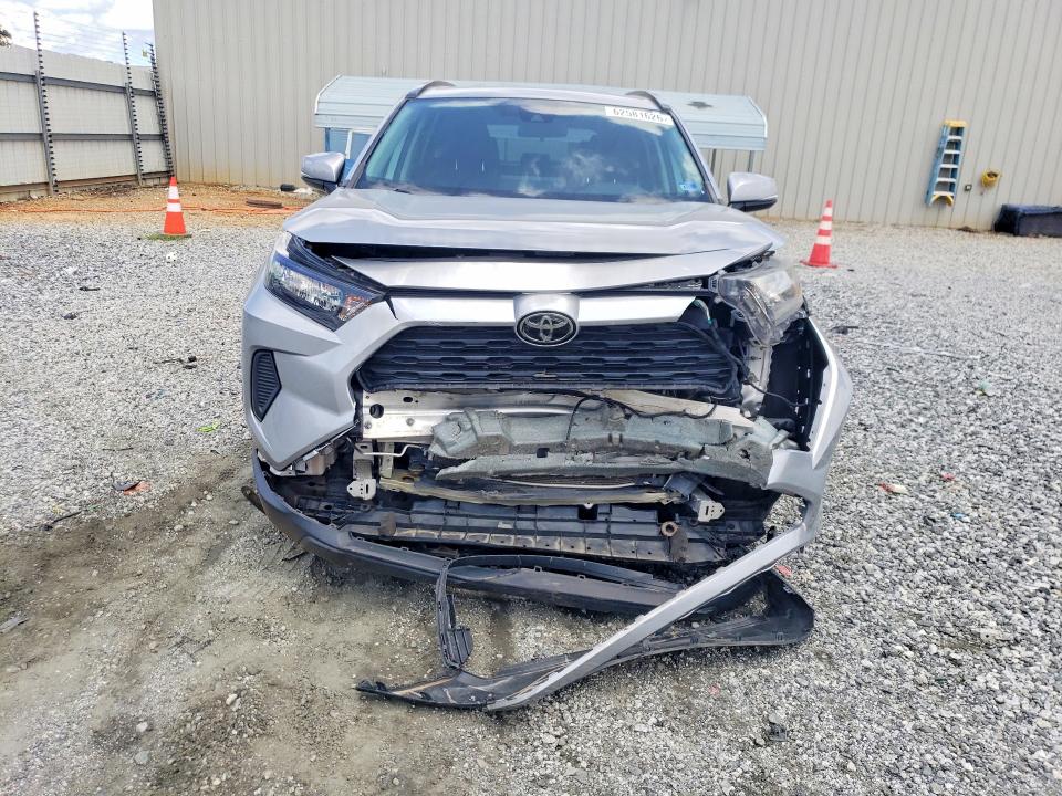 Photo 5 from auction – 2020 TOYOTA RAV4 with VIN 2T3G1RFV3LW085581