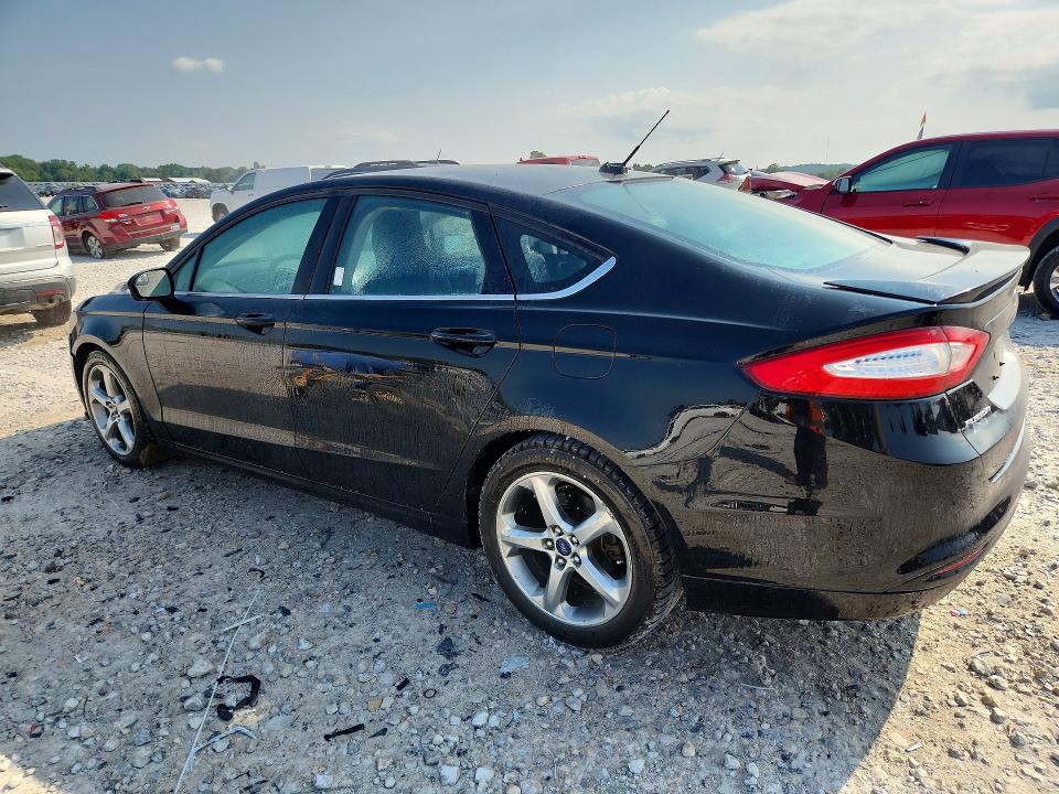 Photo 2 from auction – 2015 FORD FUSION with VIN 3FA6P0H77FR109898
