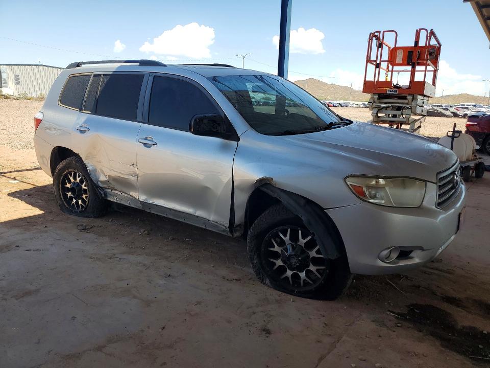 Photo 4 from auction – 2010 TOYOTA HIGHLANDER with VIN 5TDKK3EH5AS017961