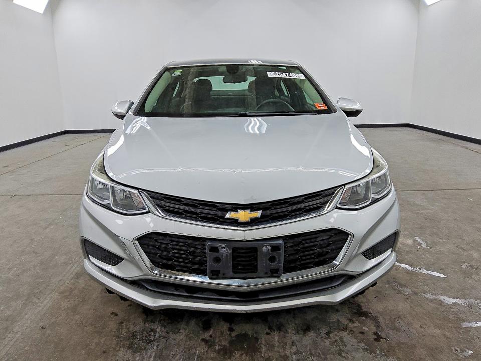 Photo 5 from auction – 2017 CHEVROLET CRUZE with VIN 1G1BC5SM0H7219095