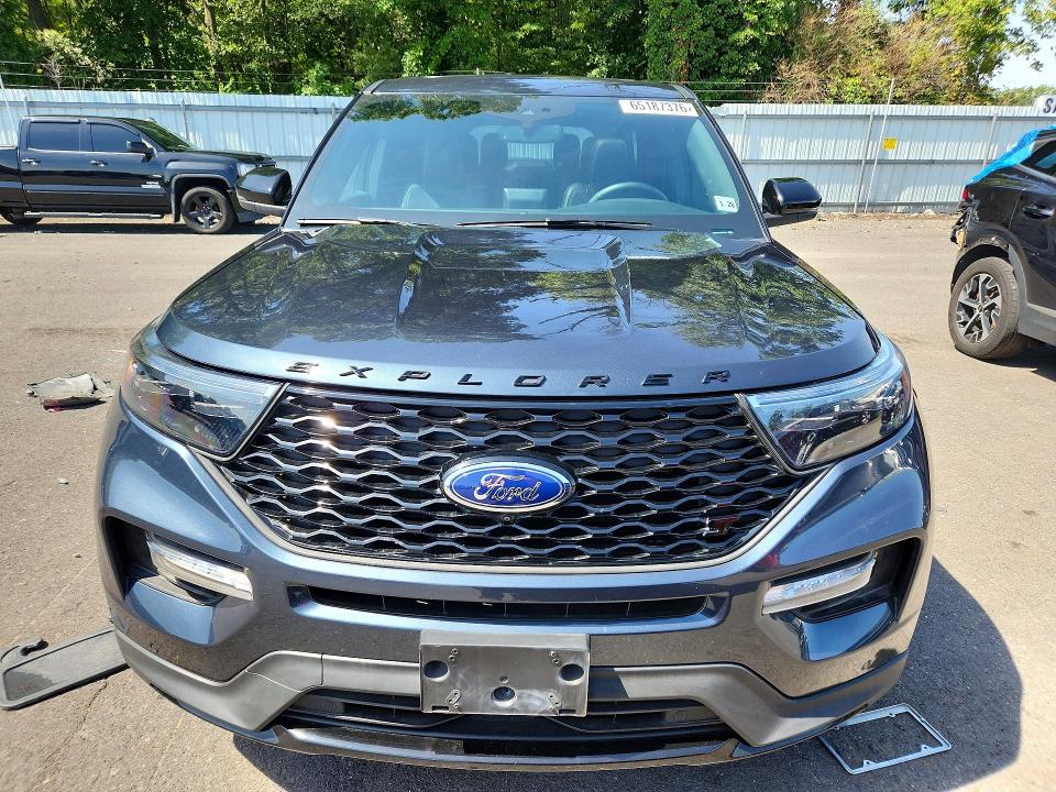 Photo 5 from auction – 2022 FORD EXPLORER with VIN 1FM5K8GC2NGC33712