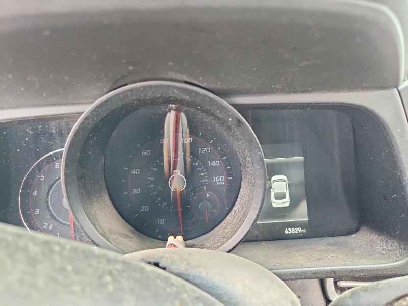 Photo 9 from auction – 2023 HYUNDAI ELANTRA with VIN 5NPLM4AG3PH106699