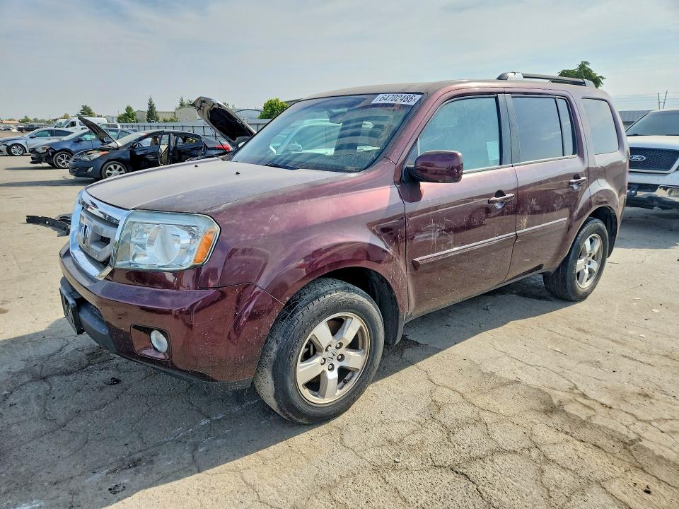 HONDA PILOT 2011 with VIN 5FNYF3H59BB040813 - Photo from auction