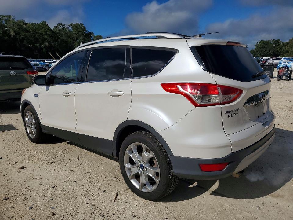 Photo 2 from auction – 2014 FORD ESCAPE with VIN 1FMCU9J90EUE32909