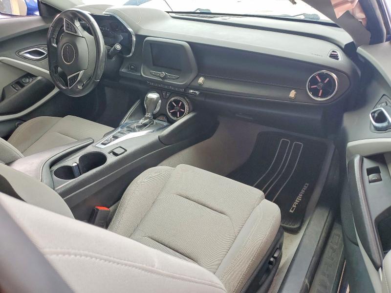Photo 8 from auction – 2020 CHEVROLET CAMARO with VIN 1G1FB1RX8L0144645