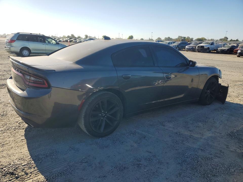 Photo 3 from auction – 2016 DODGE CHARGER with VIN 2C3CDXCT0GH333051