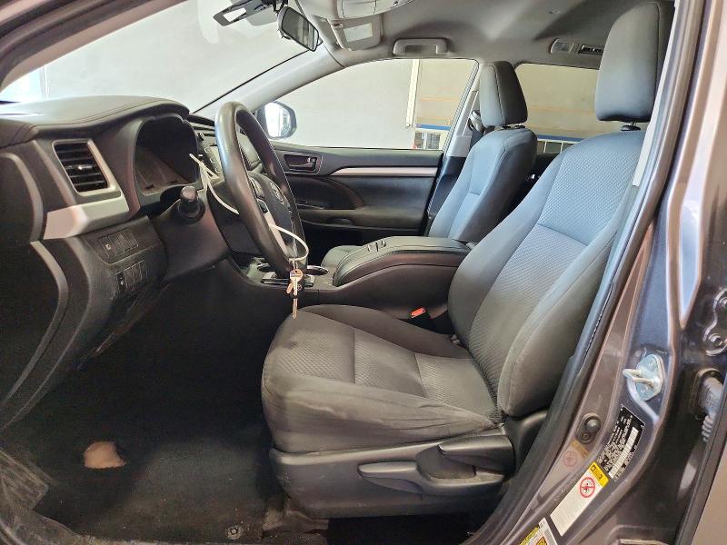 Photo 7 from auction – 2019 TOYOTA HIGHLANDER with VIN 5TDBZRFH1KS735795