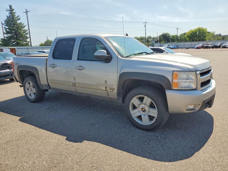 Zdjęcie 4 z aukcji – 2008 CHEVROLET SILVERADO z VIN 2GCEK13MX81171486