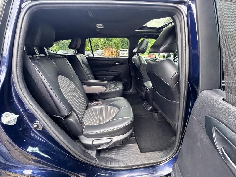 Photo 6 from auction – 2021 TOYOTA HIGHLANDER with VIN 5TDJZRBHXMS090844