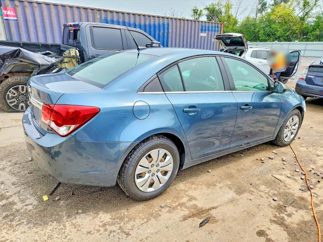 Photo 3 from auction – 2012 CHEVROLET CRUZE with VIN 1G1PC5SHXC7295800