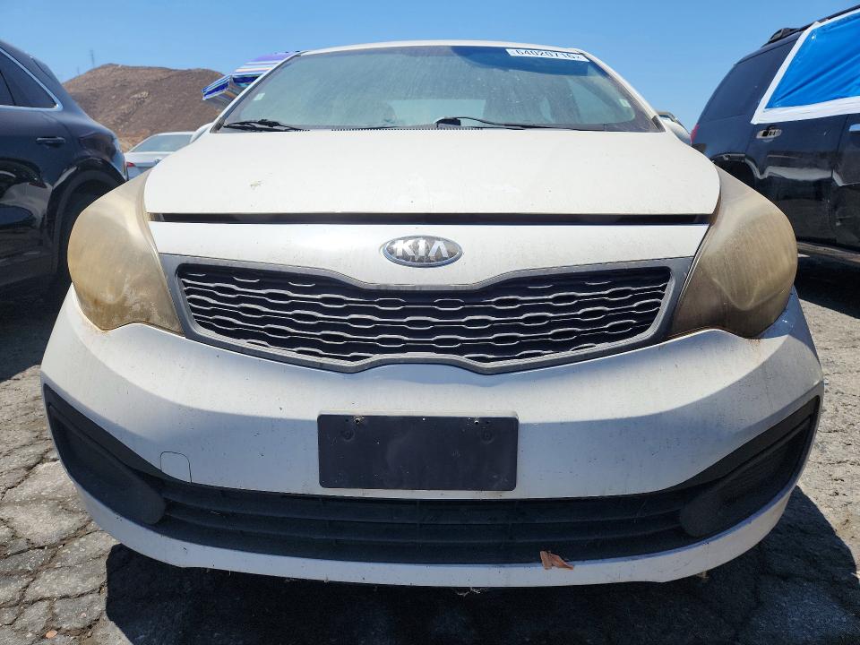 Photo 5 from auction – 2015 KIA RIO with VIN KNADM4A3XF6433818