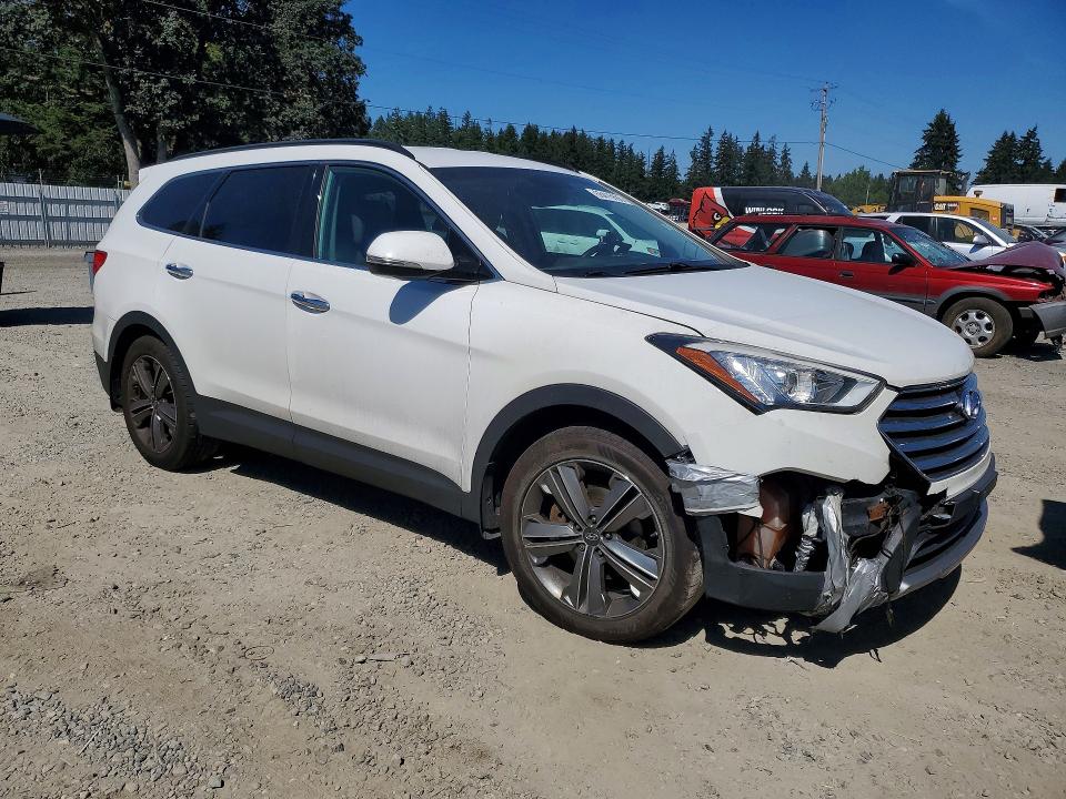Photo 4 from auction – 2016 HYUNDAI SANTA FE with VIN KM8SNDHF8GU136692