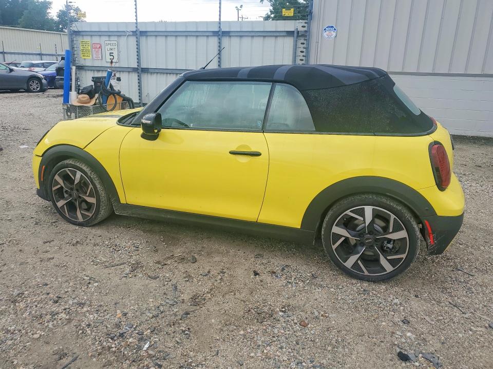 Photo 2 from auction – 2025 MINI COOPER with VIN WMW23GX04S2X61875