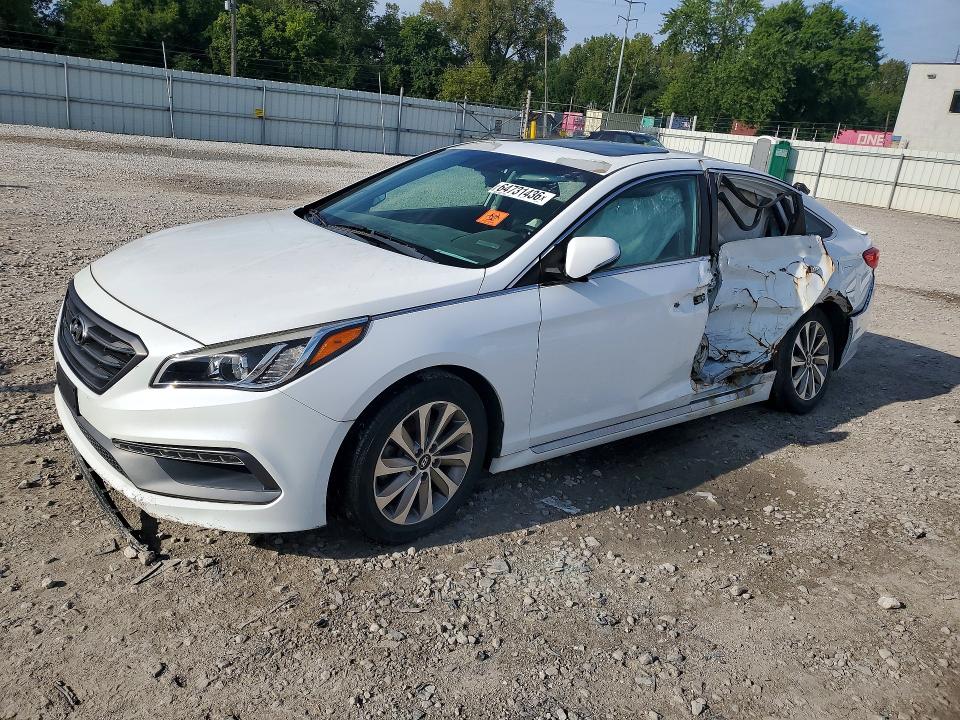 HYUNDAI SONATA 2017 with VIN 5NPE34AF2HH584469 - Photo from auction