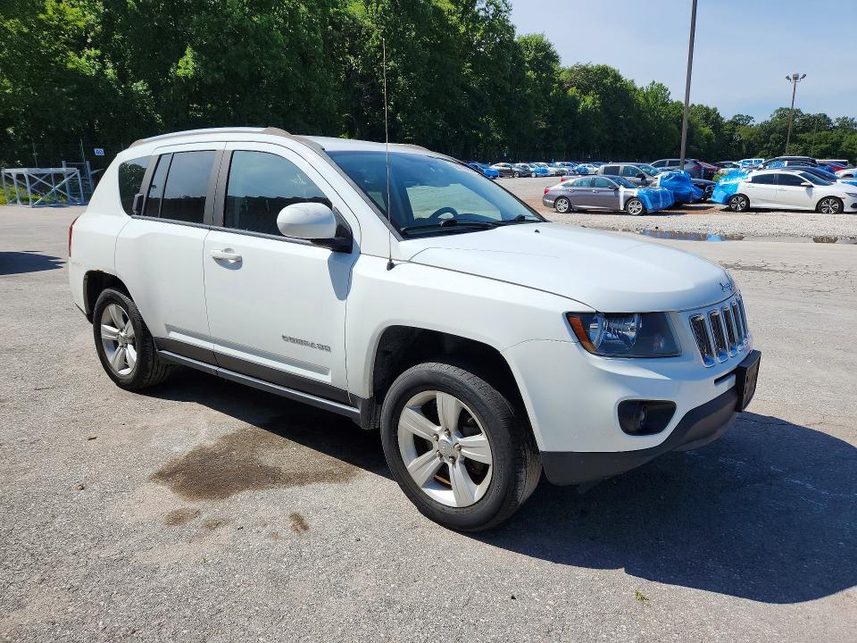 Photo 4 from auction – 2015 JEEP COMPASS with VIN 1C4NJDEB7FD130704
