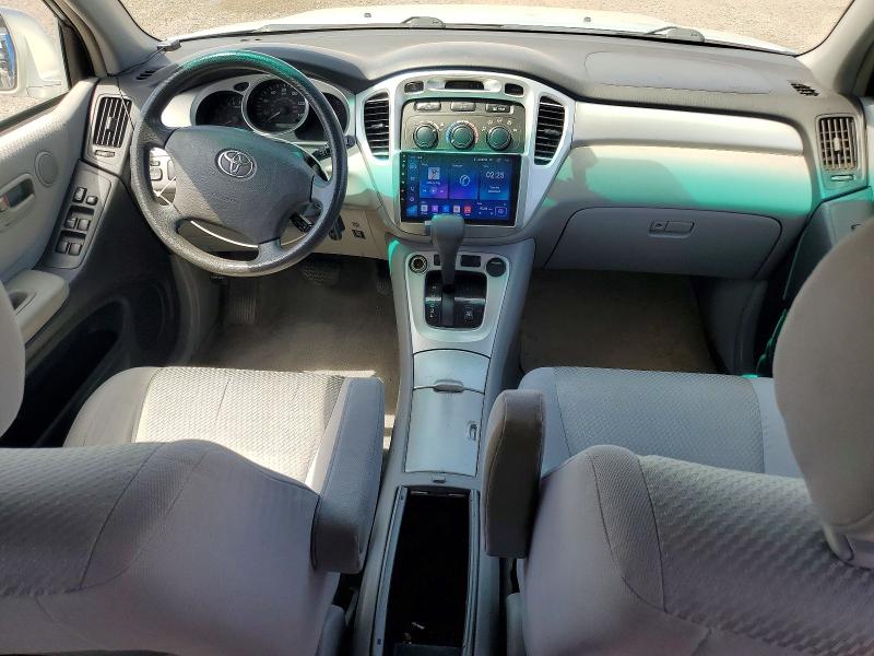 Photo 8 from auction – 2005 TOYOTA HIGHLANDER with VIN JTEGD21A450106752