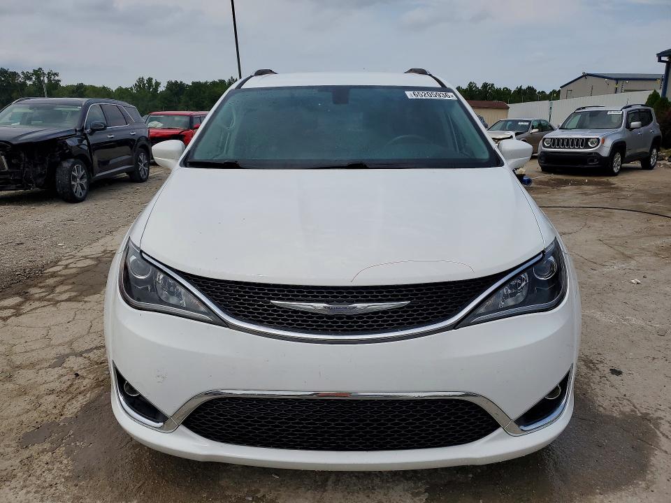 Photo 5 from auction – 2017 CHRYSLER PACIFICA with VIN 2C4RC1EG7HR507490