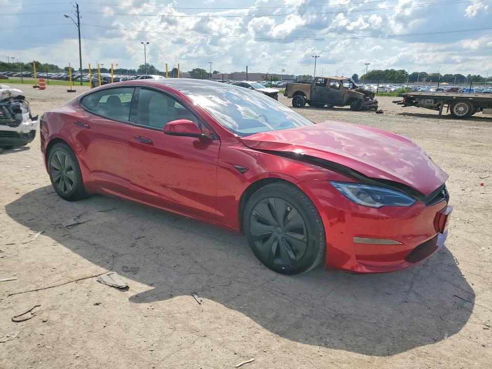 Фото 4 с аукциона – 2023 TESLA MODEL S с VIN 5YJSA1E52PF528859