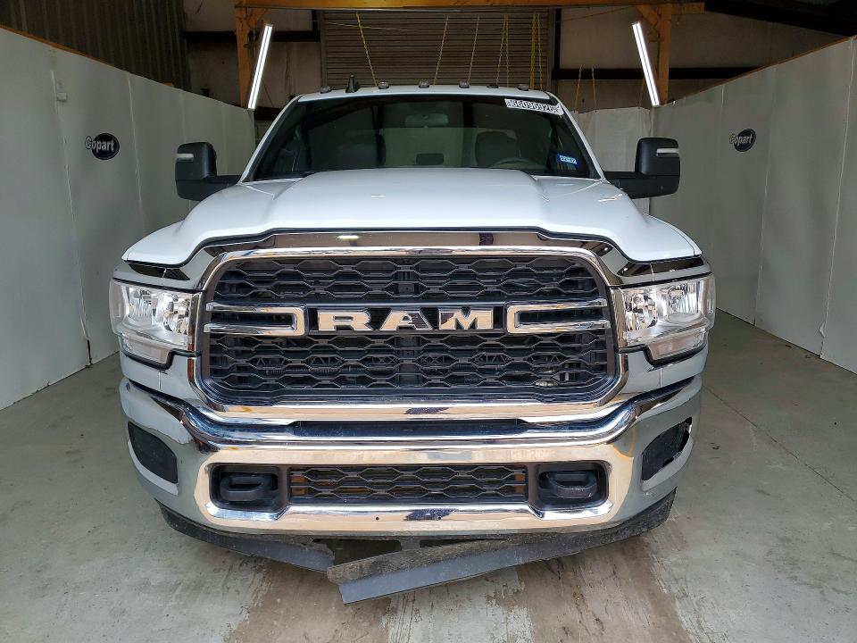 Photo 5 from auction – 2024 RAM 2500 with VIN 3C6UR5HL7RG371028