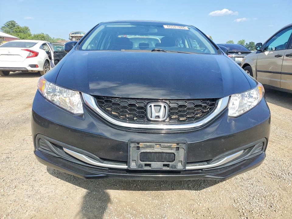 Снимка 5 от търг – 2013 HONDA CIVIC с VIN 2HGFB2F53DH034889