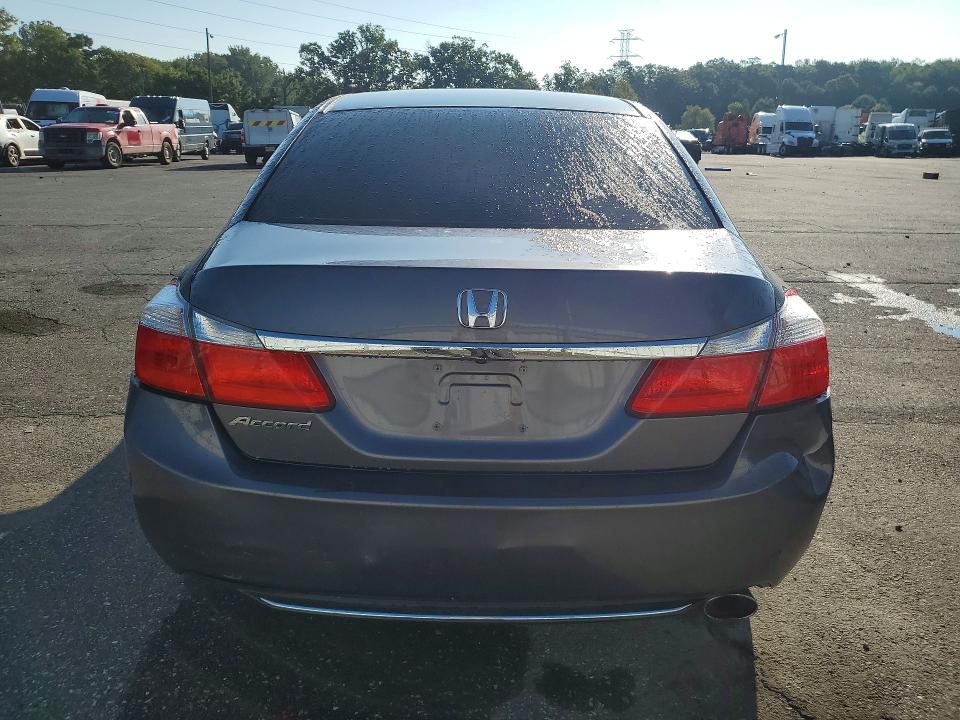 Снимка 6 от търг – 2014 HONDA ACCORD с VIN 1HGCR2F36EA181818