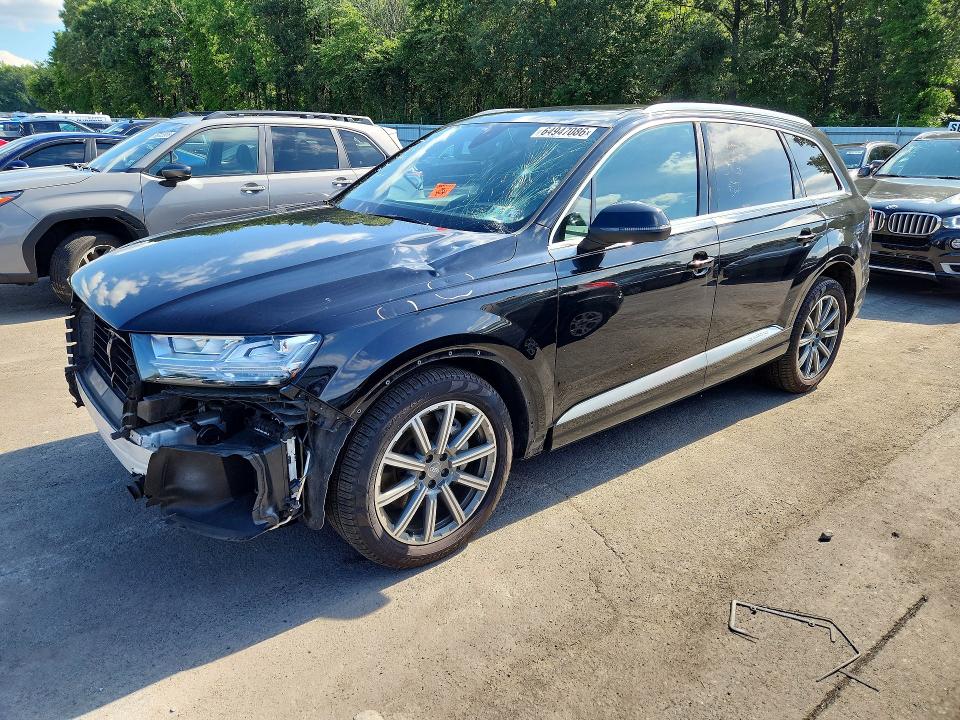 AUDI Q7 2018 with VIN WA1VAAF7XJD050941 - Photo from auction