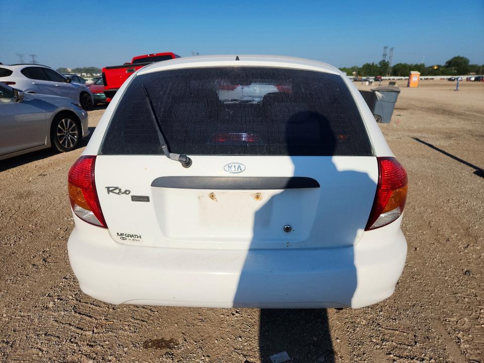 Photo 6 from auction – 2002 KIA RIO with VIN KNADC163126054694