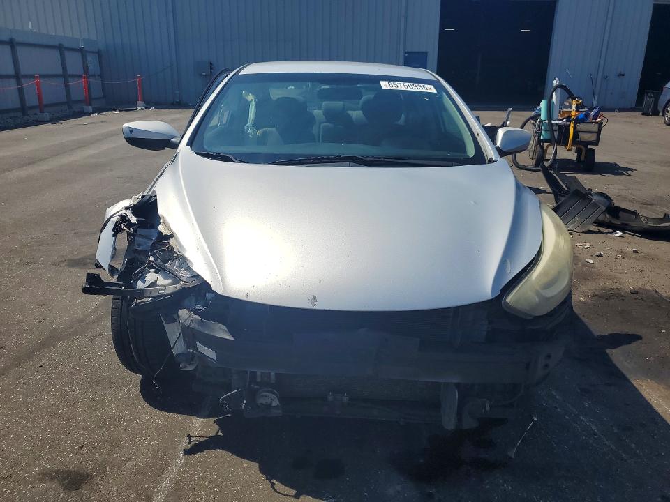 Photo 5 from auction – 2016 HYUNDAI ELANTRA with VIN 5NPDH4AE6GH787948