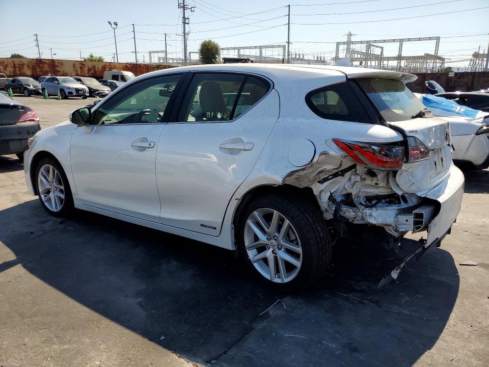 Фото 2 с аукциона – 2017 LEXUS CT с VIN JTHKD5BHXH2284250