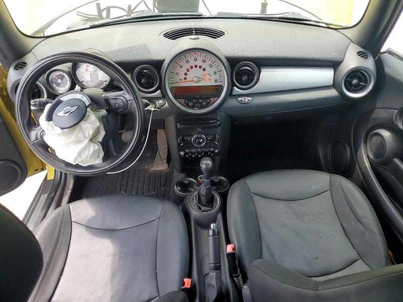 Photo 8 from auction – 2011 MINI COOPER with VIN WMWZN3C59BT132724